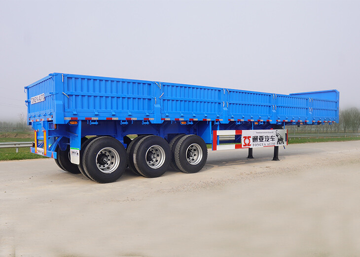 side wall semi trailer with twist lock1.jpg