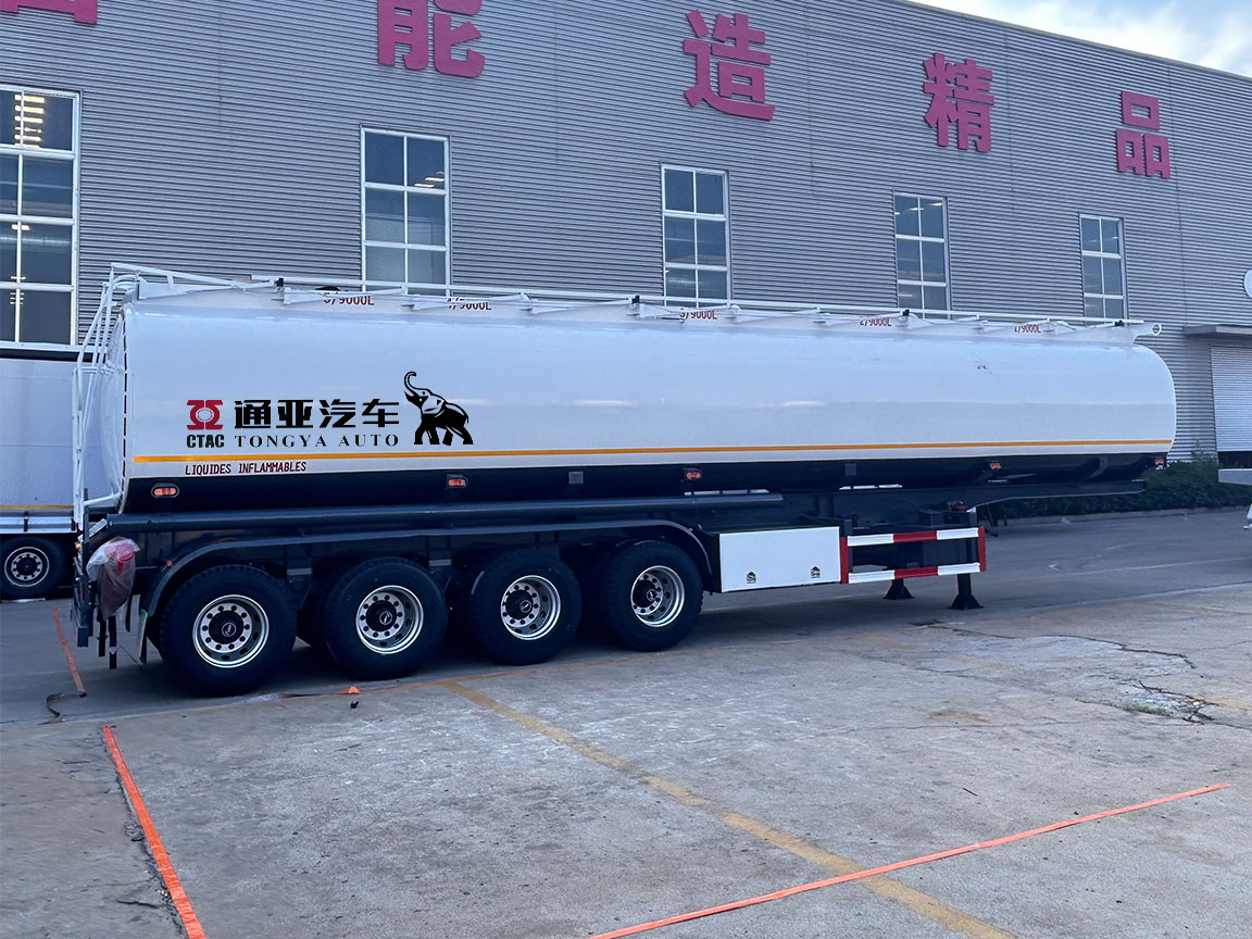 4 Axle Fuel Tanker Semi Trailer