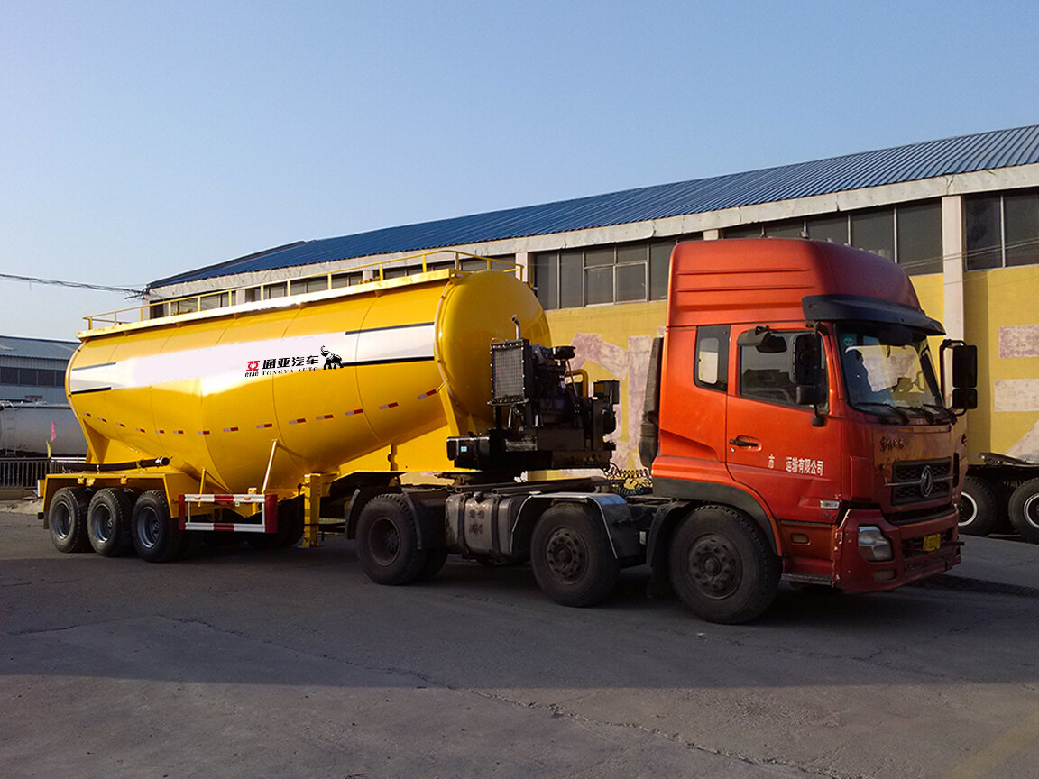 3 Axle Powder Tnker Semi Trailer for Sale