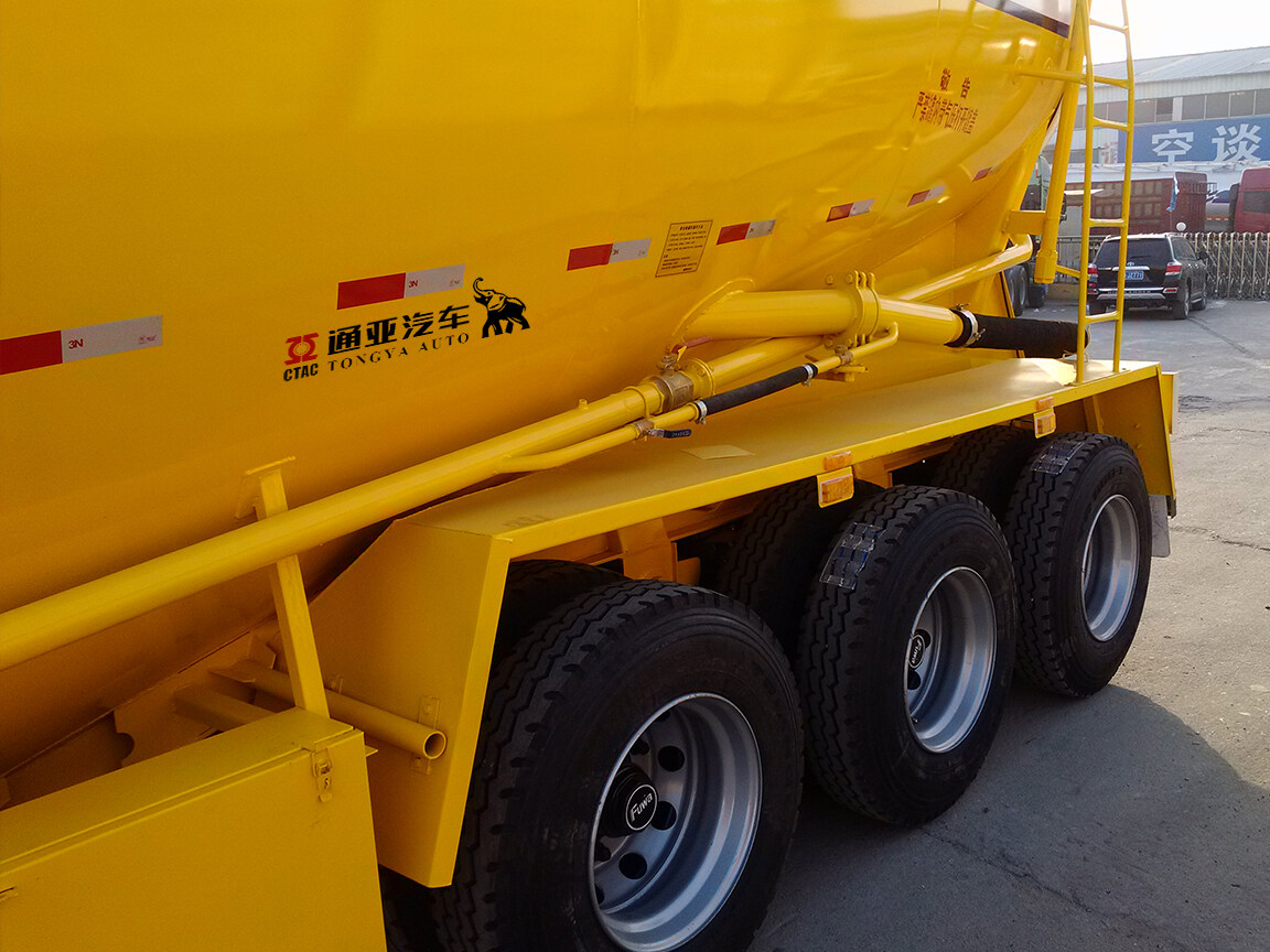 3 Axle Powder Tnker Semi Trailer for Sale