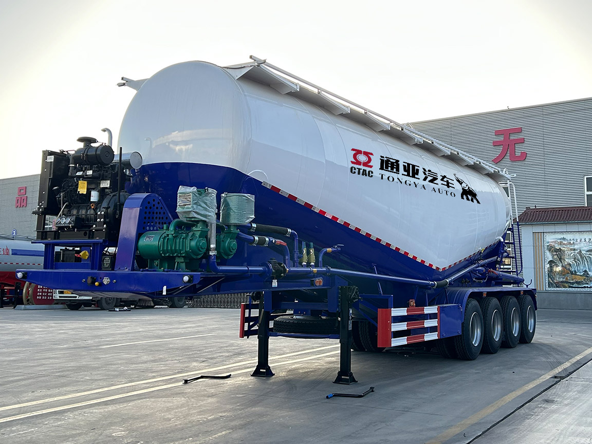 4 Axle Bulk Cement Tanker Semi Trailer with Air Suspension