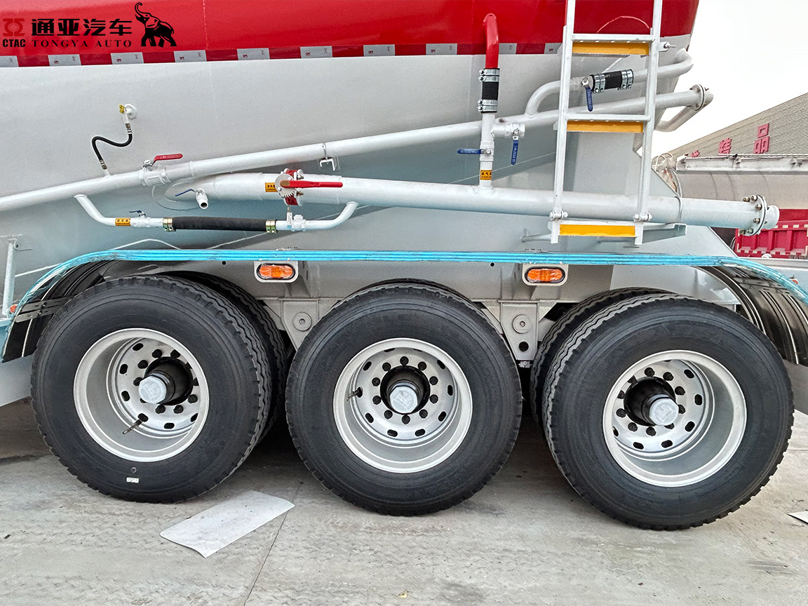 62m3 Large Volume Bulk Cement Tanker Semi Trailer