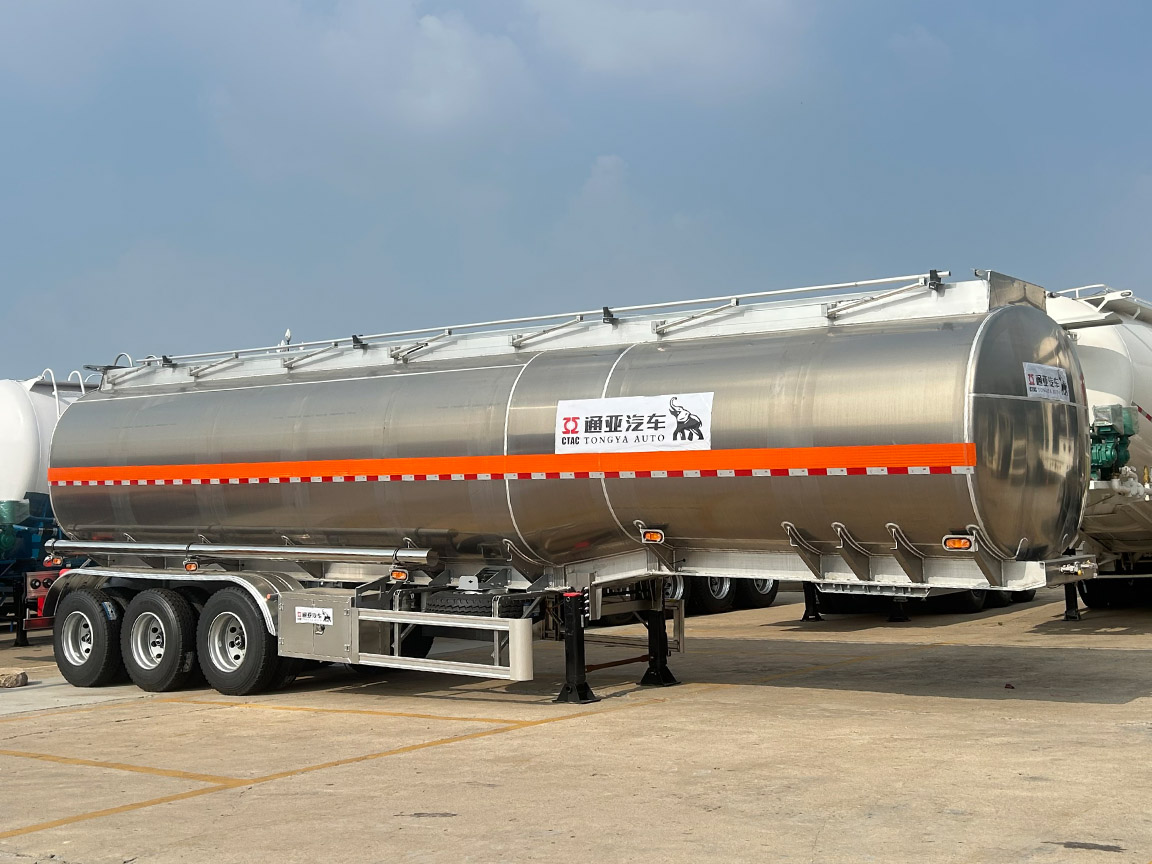 Aluminum Alloy Oil Tanker Semi Trailer