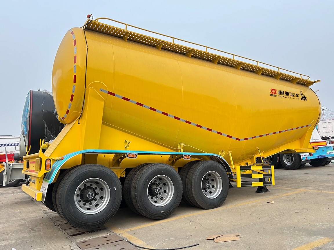 3 Axle Powder Tanker Semi Trailer for Sale