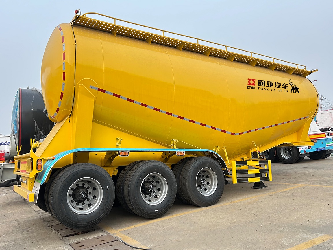 3 Axle Powder Tanker Semi Trailer for Sale