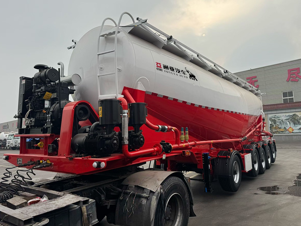 5 Axle 66 Liter Bulk Cement Tanker Semi Trailer