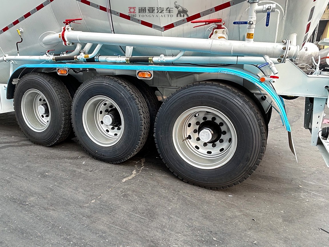 60T Powde Tanker Semi Trailer with BPW Axle