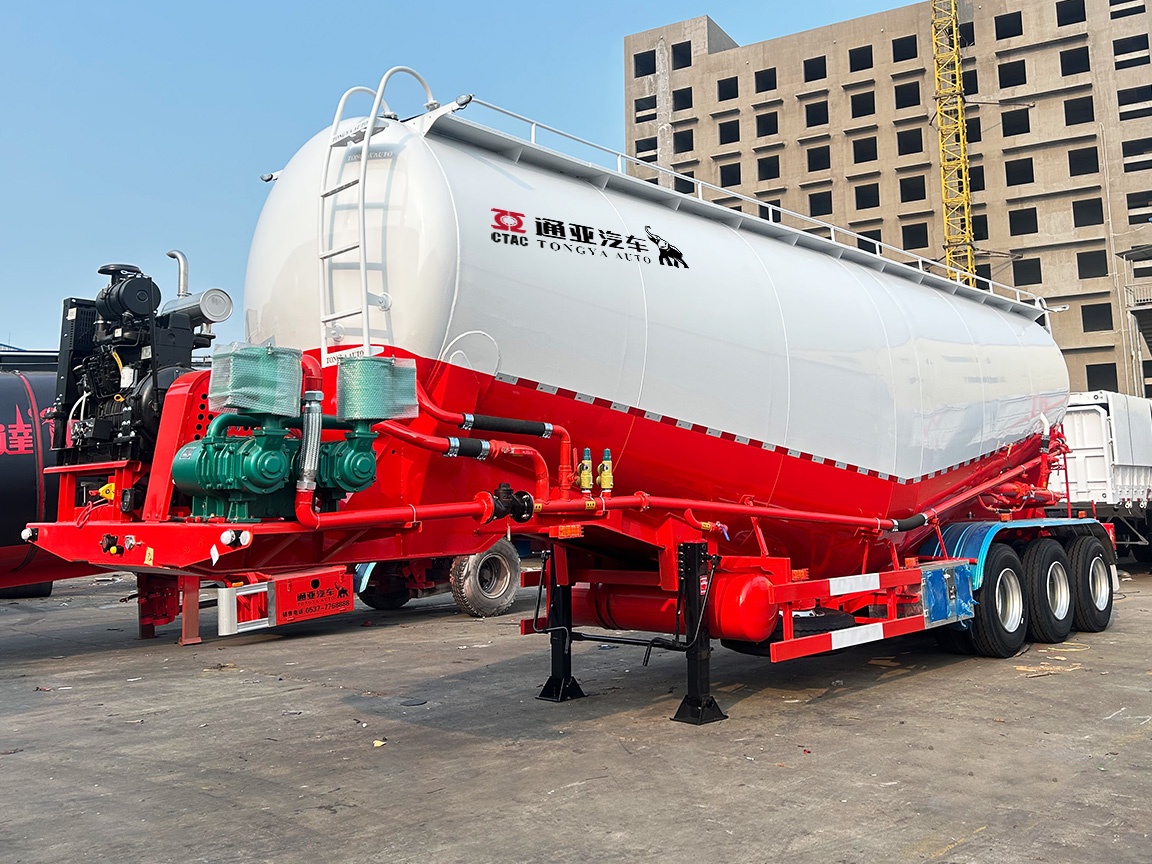 3 Axle Bulk Cement Tanker Smei Trailer with Air Compressor