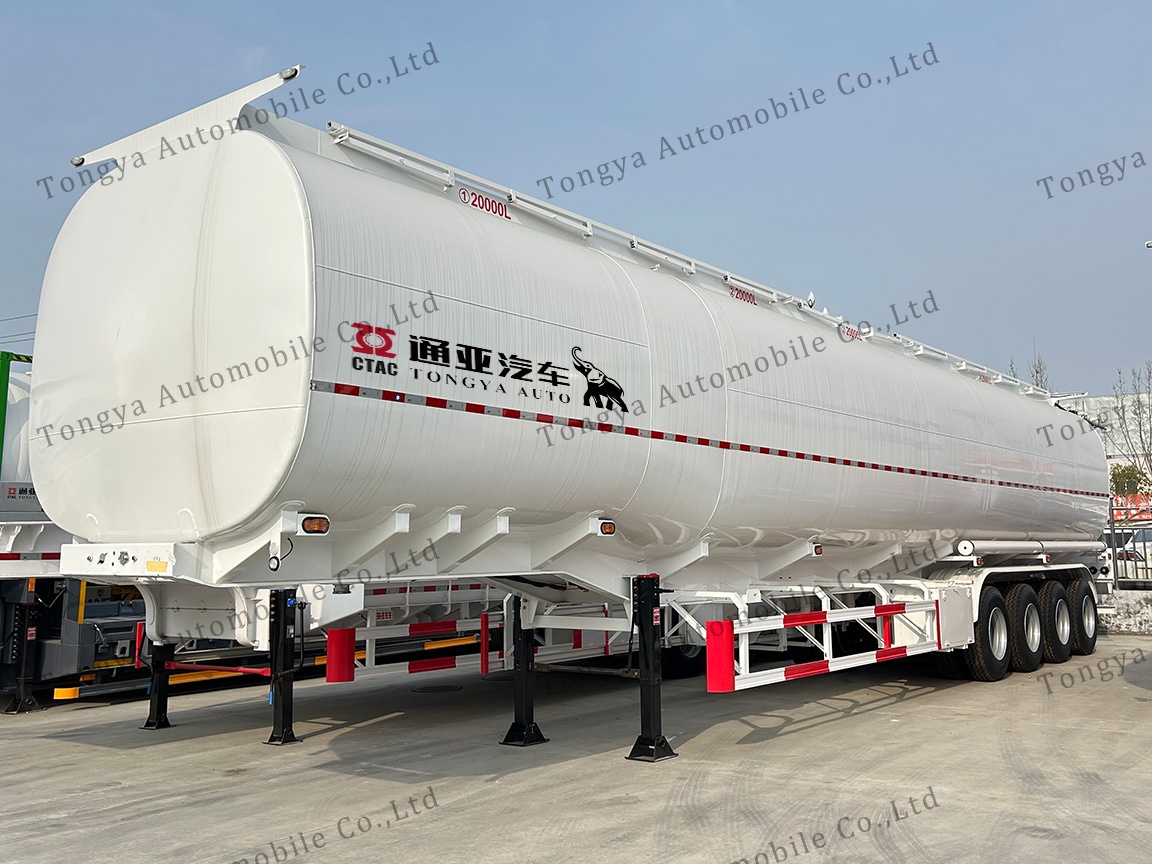 4 Axle 80000L Fuel Tanker Semi Trailer