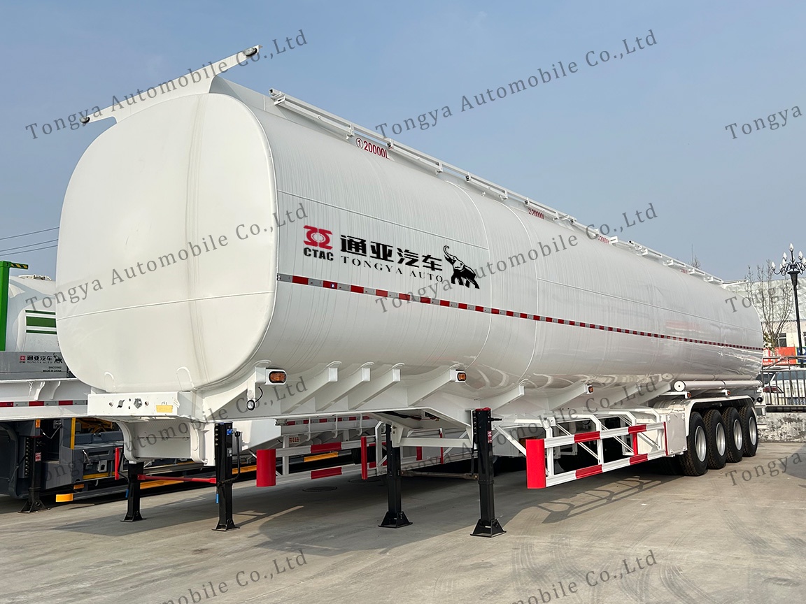 4 Axle 80000L Fuel Tanker Semi Trailer