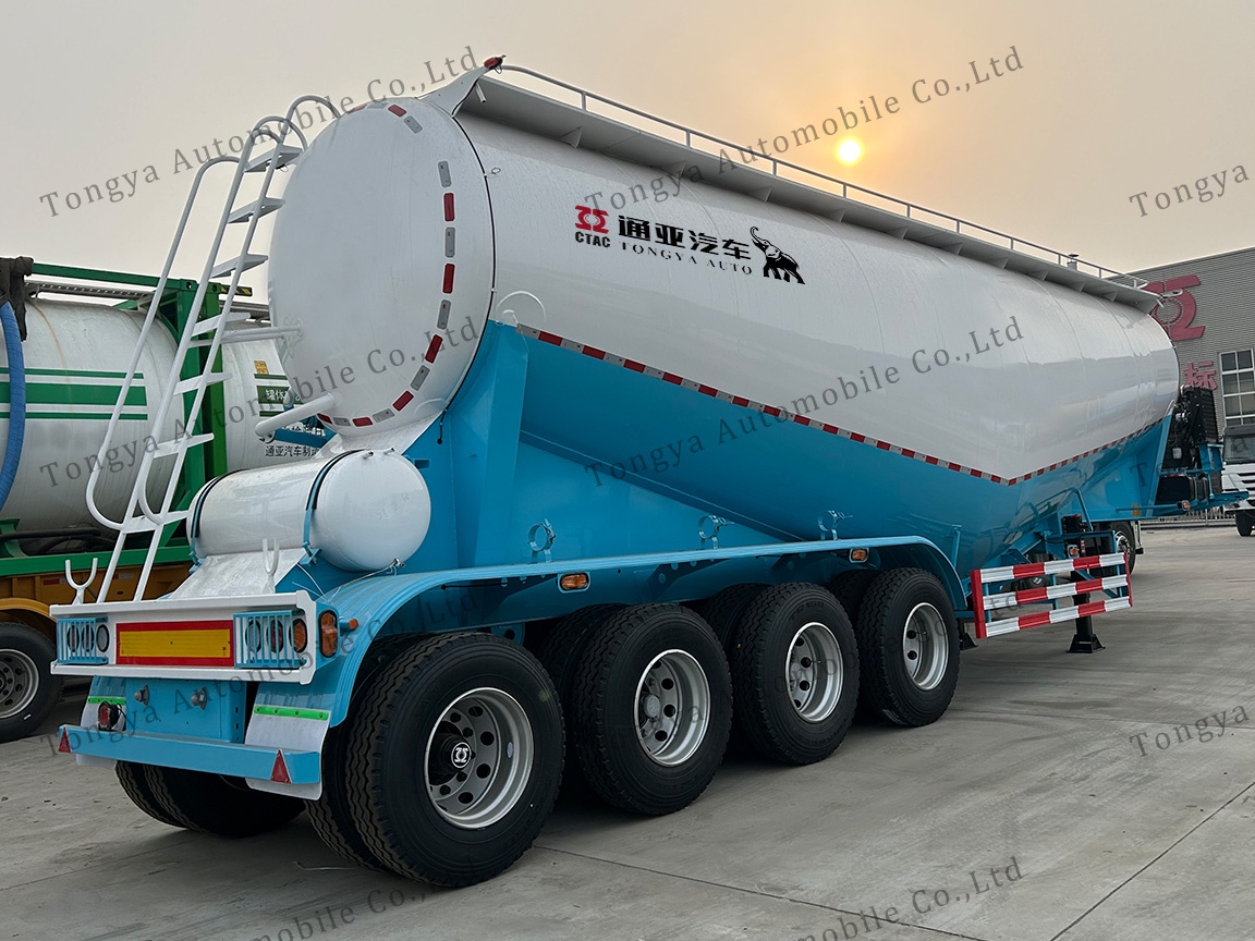4 Axle Large Volumn Bulk Cement Tanker Semi Trailer 