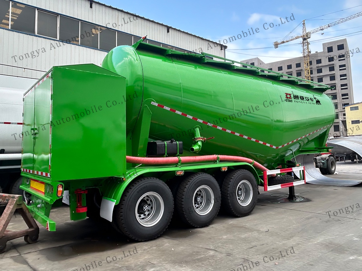 3 Axle Bulk Cement Tanker Semi Trailer