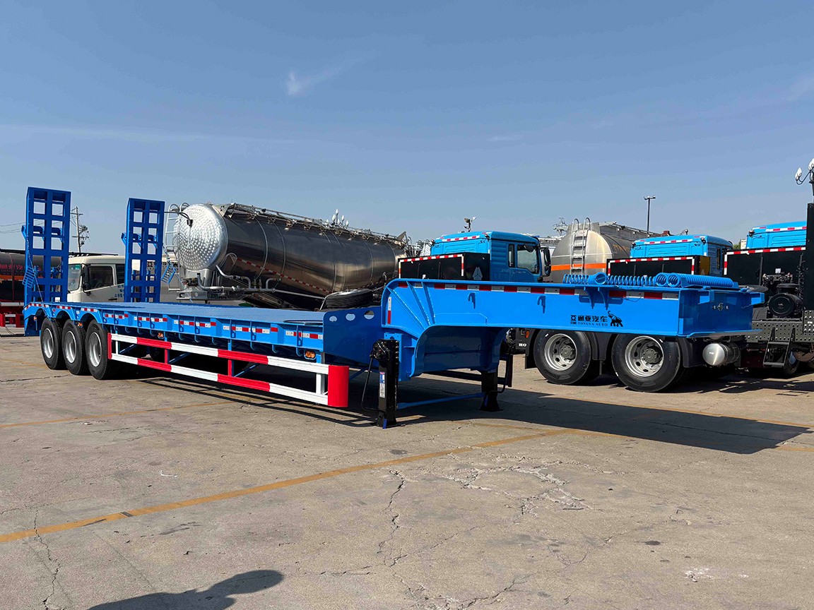60T Lowbed Semi Trailer