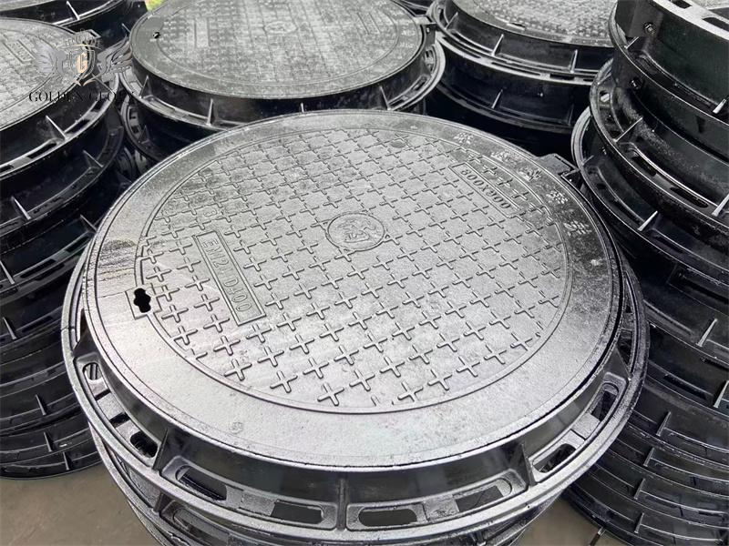 High Strength EN124 Ductile Cast Iron Square and Round Manhole Cover