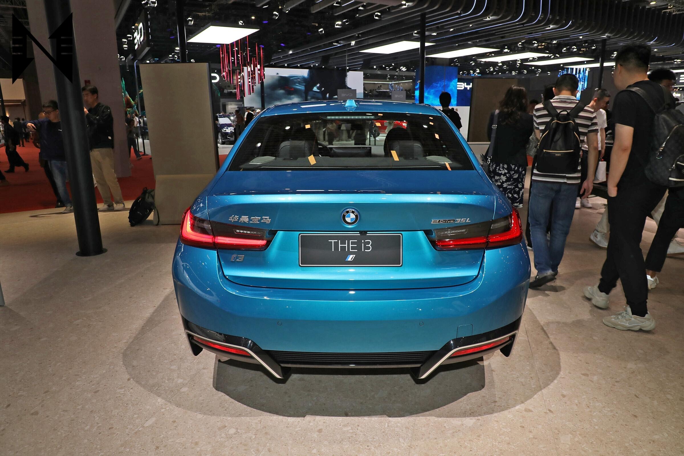 2023 new model BMW i3 eDrive 35 L 526km electric car