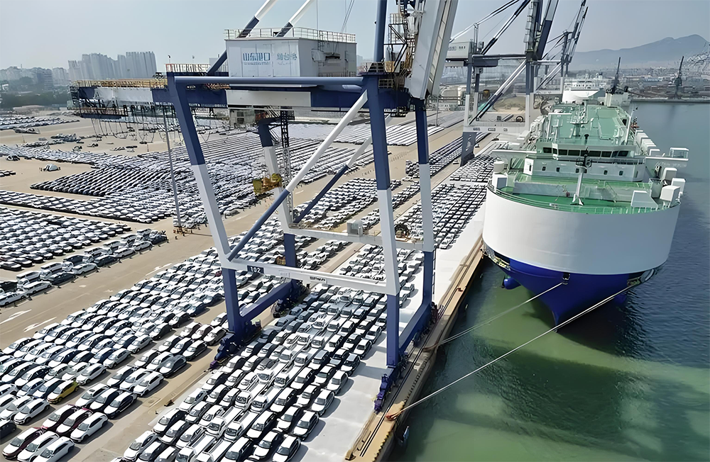 According to the China Association of Automobile Manufacturers, Chinese automakers have performed well in exporting new energy vehicles. According to the China Association of Automobile Manufacturers, Chinese automakers have performed well in exporting new energy vehicles.