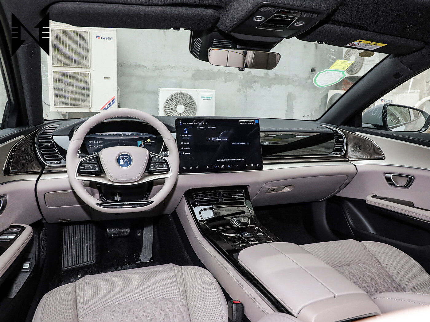 HUGE AUTO Han 2024 BYD Han Pure Electric Sedan EV 715km Range New Energy Vehicle Cars