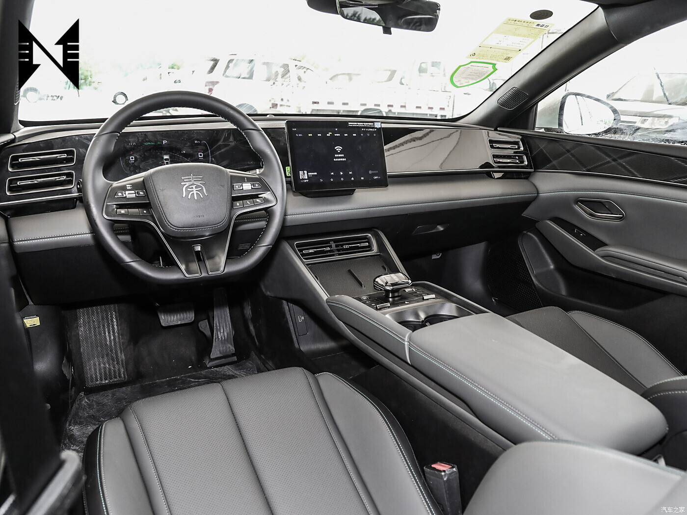 Deposit 2100KM long range BYD Qin L DM-i 2024 Electric Car plug in hybrid ev sedan car new energy vehicles