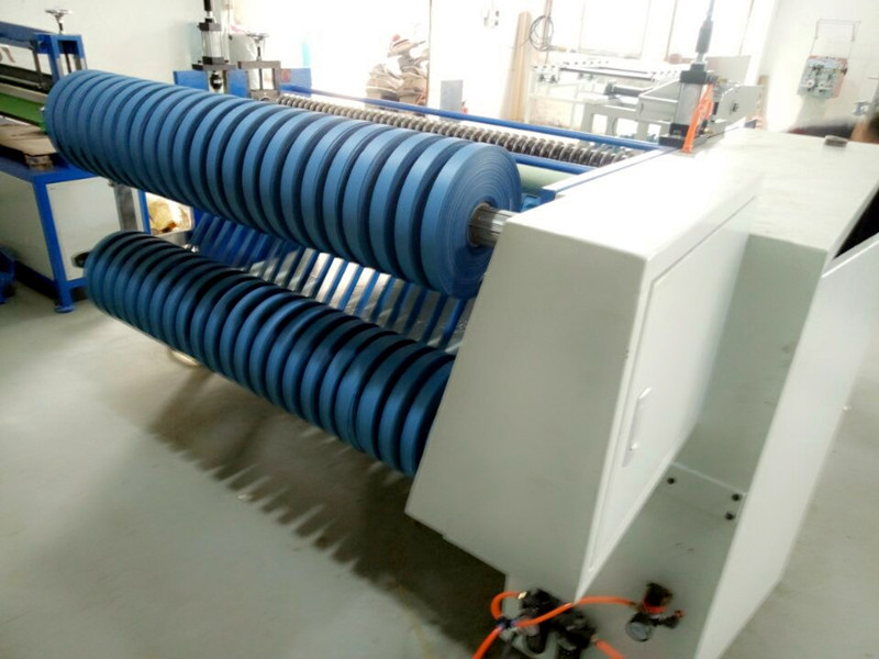 ZF-09High speed slitting machine Film slitting machine Leather cutting machine Rubber cutting machine Paper cutting machine