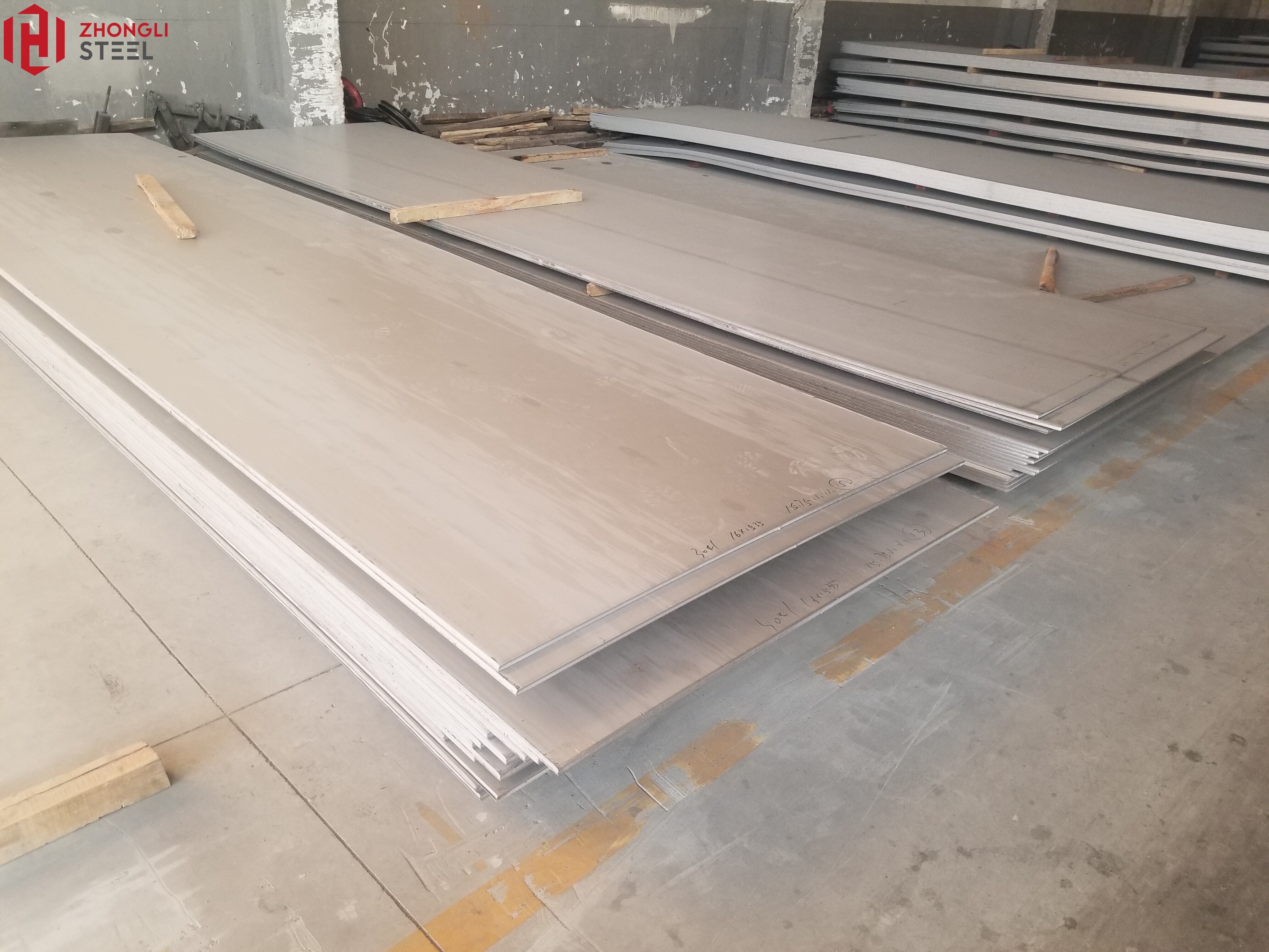 STAINLESS STEEL PLATE STAINLESS STEEL PLATE