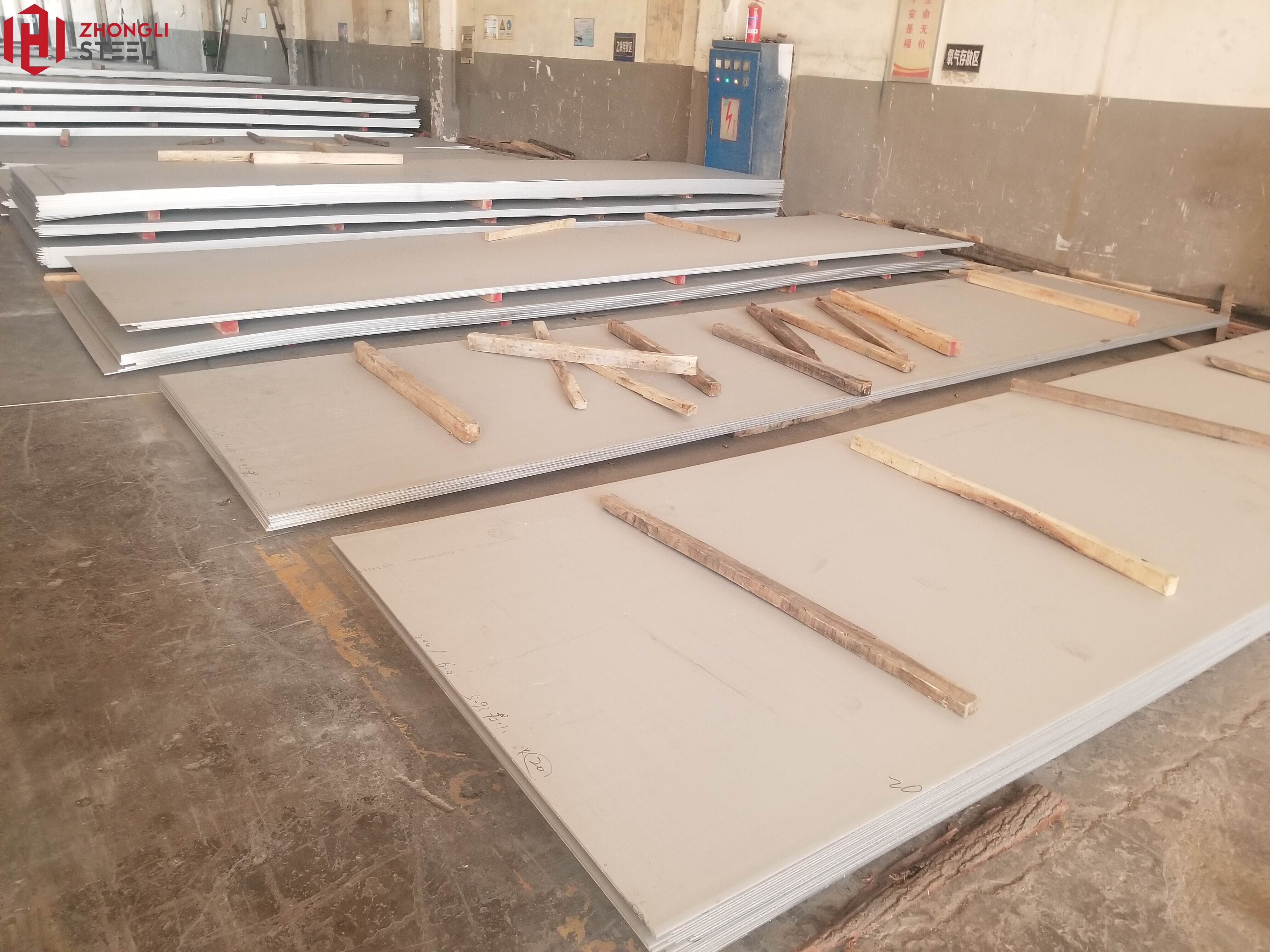 STAINLESS STEEL PLATE STAINLESS STEEL PLATE