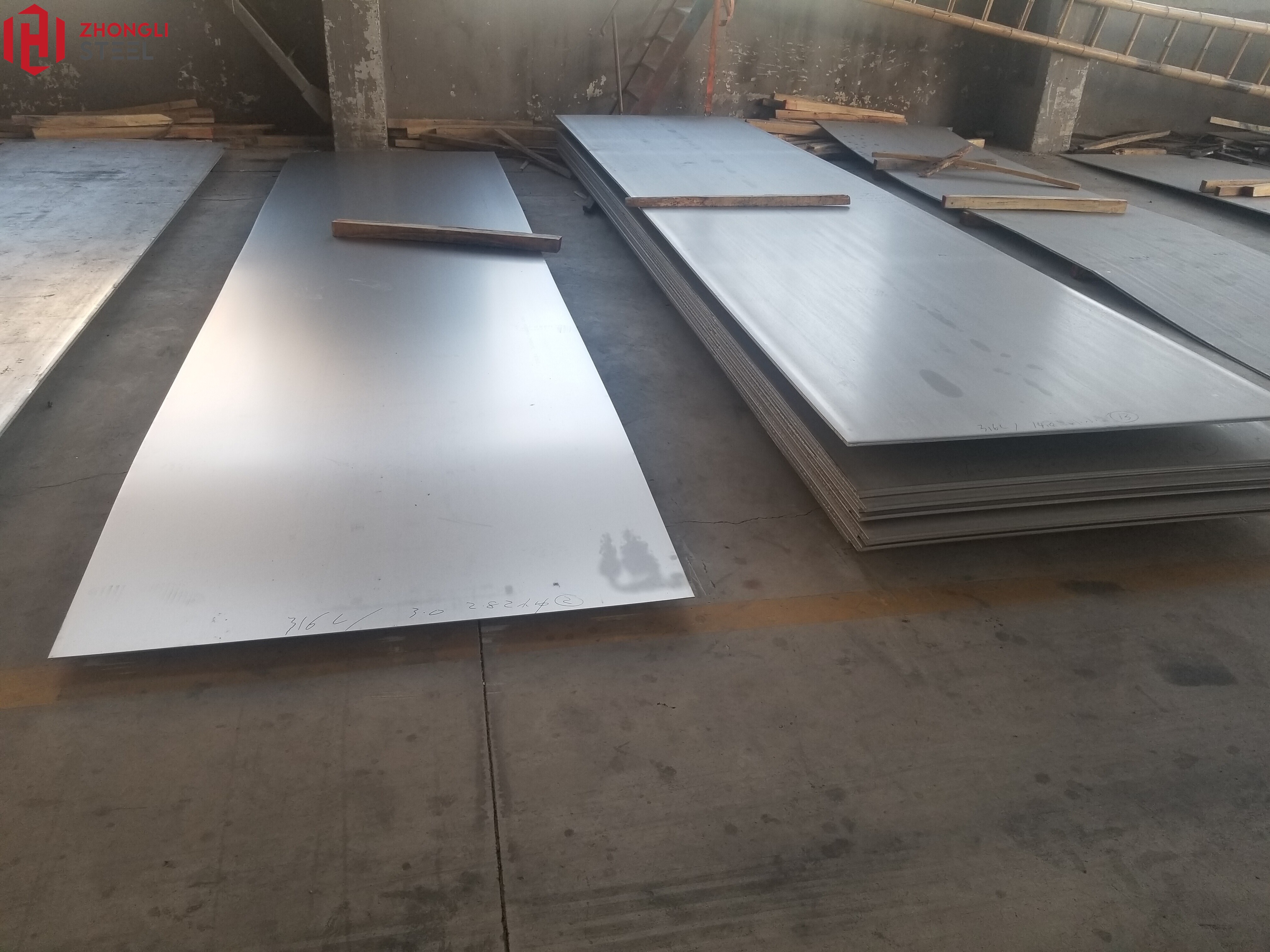 STAINLESS STEEL PLATE STAINLESS STEEL PLATE
