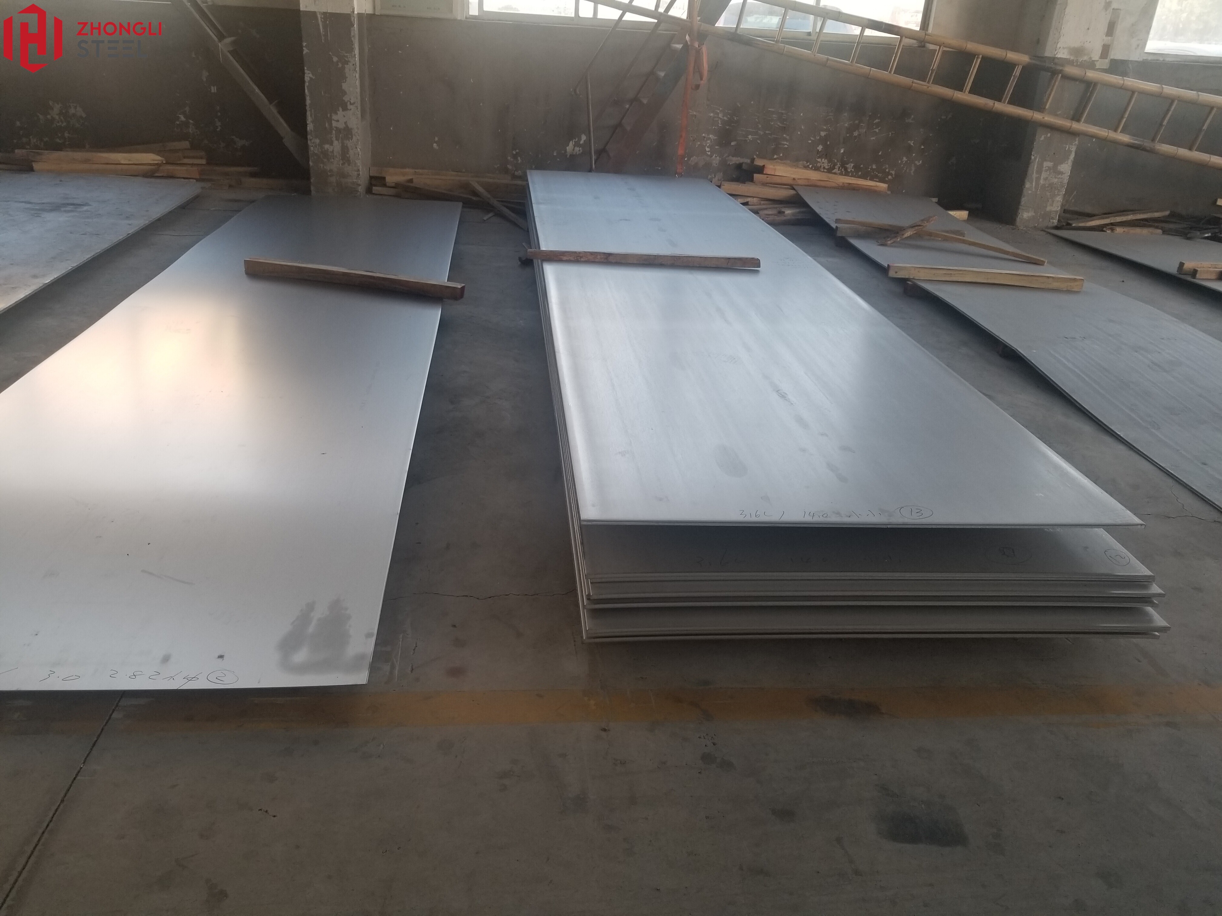STAINLESS STEEL PLATE STAINLESS STEEL PLATE