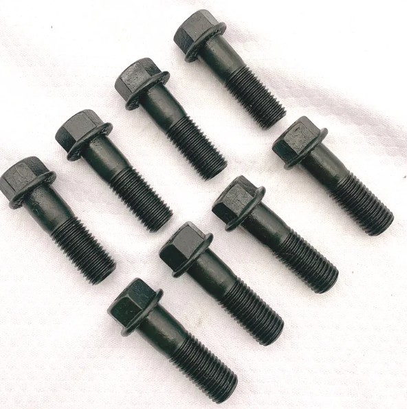 Nine matters needing attention for heavy duty truck manintenace (7).png