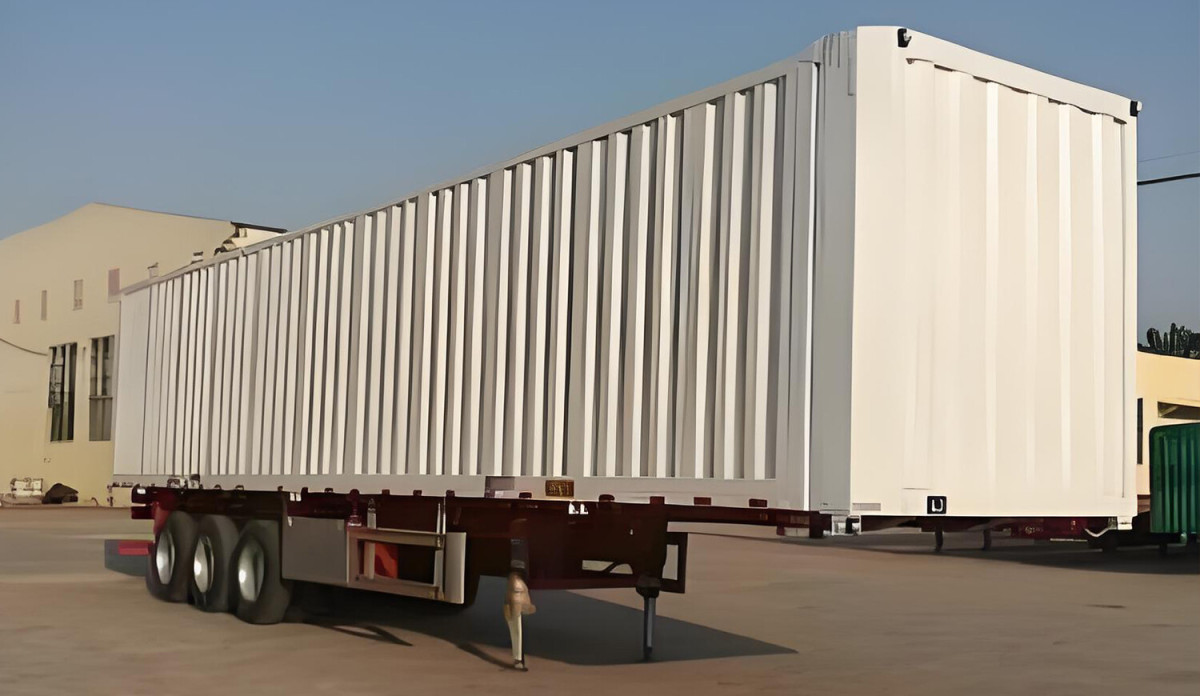 SINOTRUK 3 AXLES BOX CARGO TRAILER.jpg