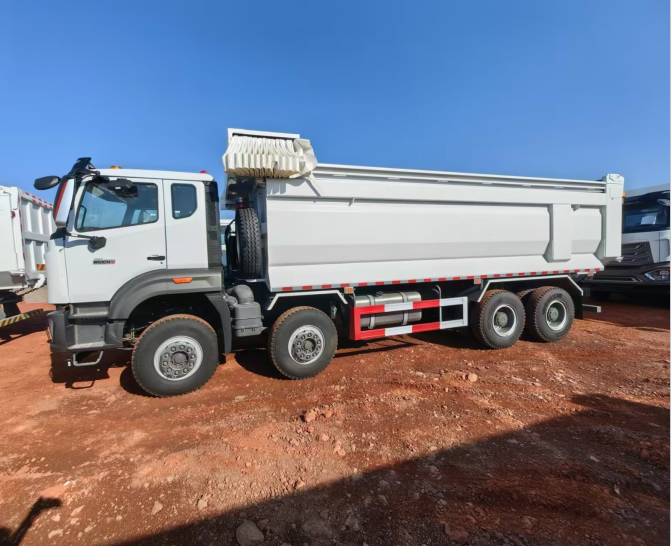 NX 8X4 White+U-shaped+tarpaulin