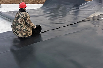 Why do we choose HDPE geomembrane for anti-seepage projects? What are the advantages of HDPE geomembrane?