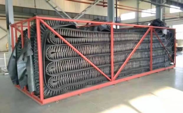 China Factory Supply Wear Resistant Side wall Skirts bucket Rubber Conveyor Belt For Stone Crusher