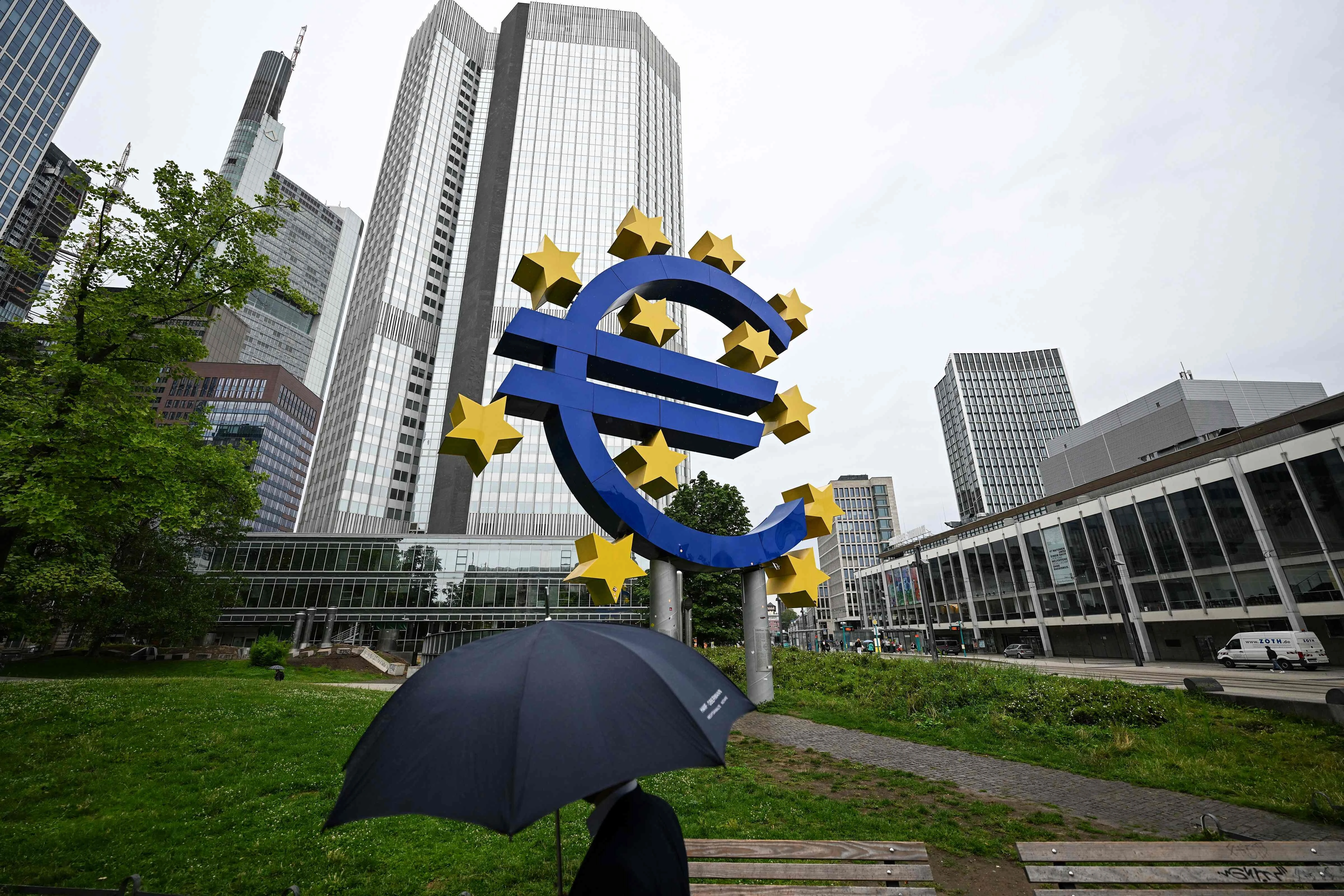 ECB cuts key interest rates again