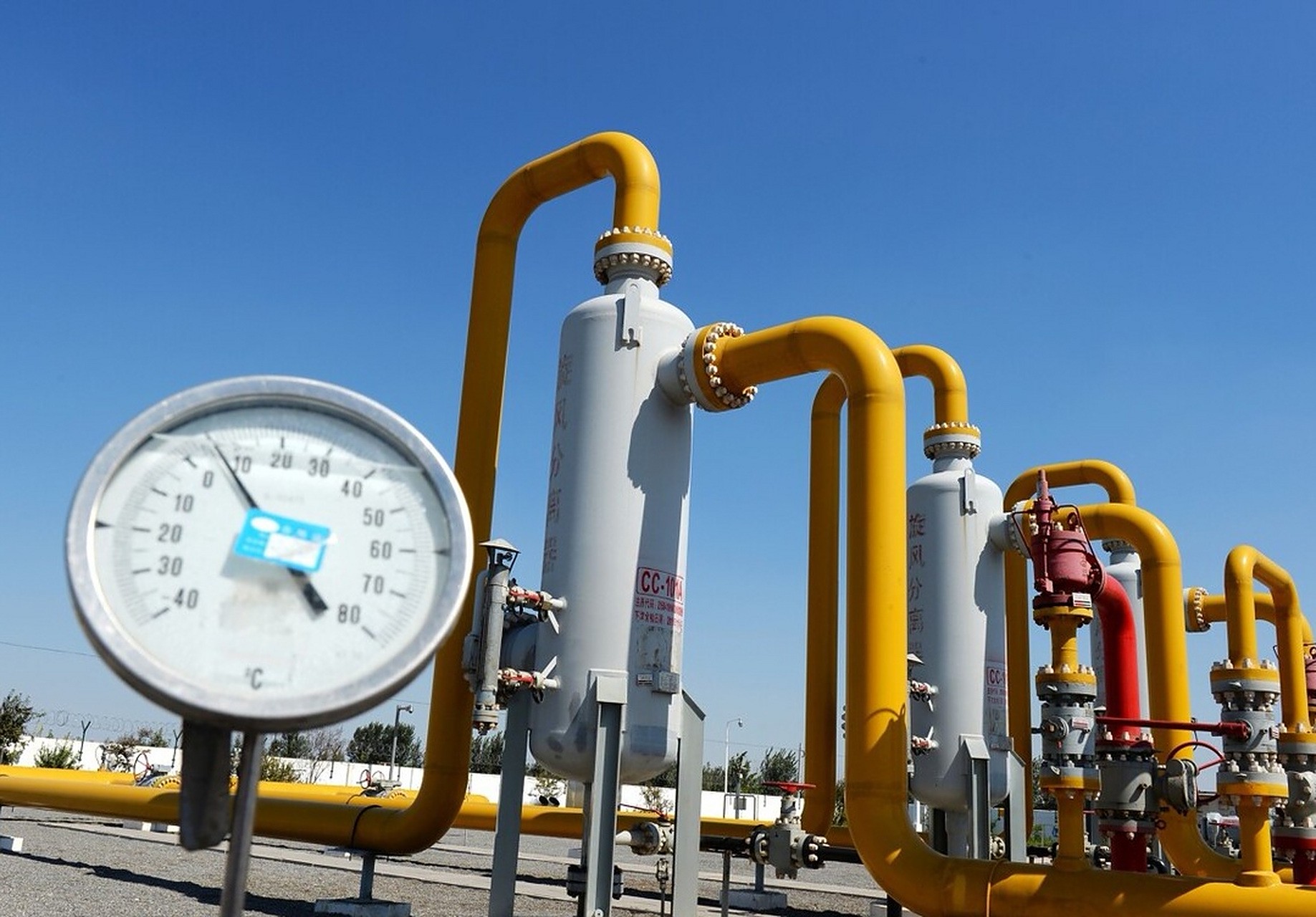 European gas prices continue to be influenced by geopolitical factors in April