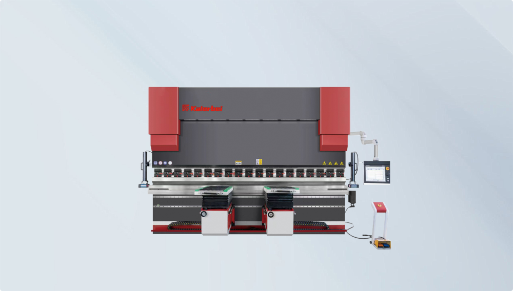Electro-hydraulic CNC bending machine
