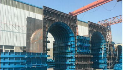 Irregular shaped bridge steel formwork
