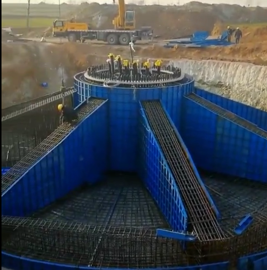 Wind power foundation steel formwork