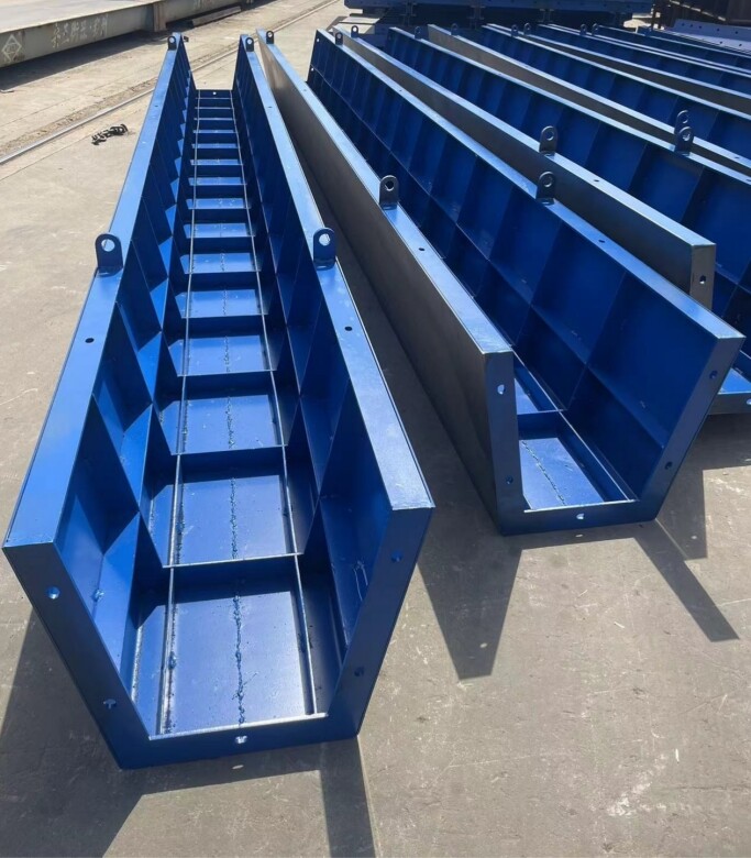 Channel U-beam formwork