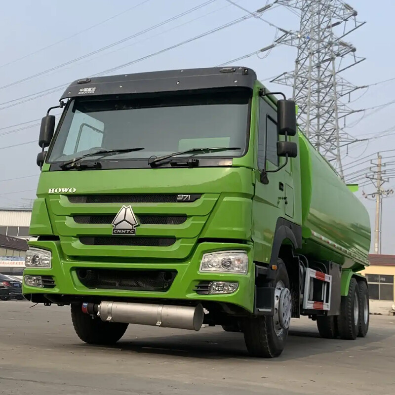 Sinotruk 6×4 Road Sprinkler Water Bowser Tanker Trucks