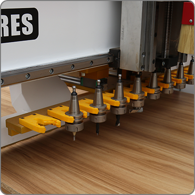 Linear tool changer under gantry.png