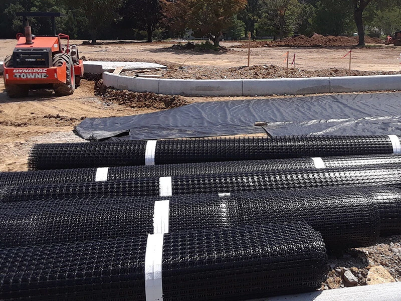 Application of geogrid reinforced constructions