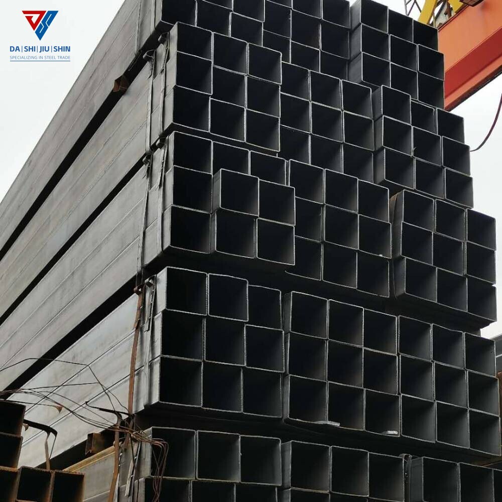 Tubo cuadrado negro carbón