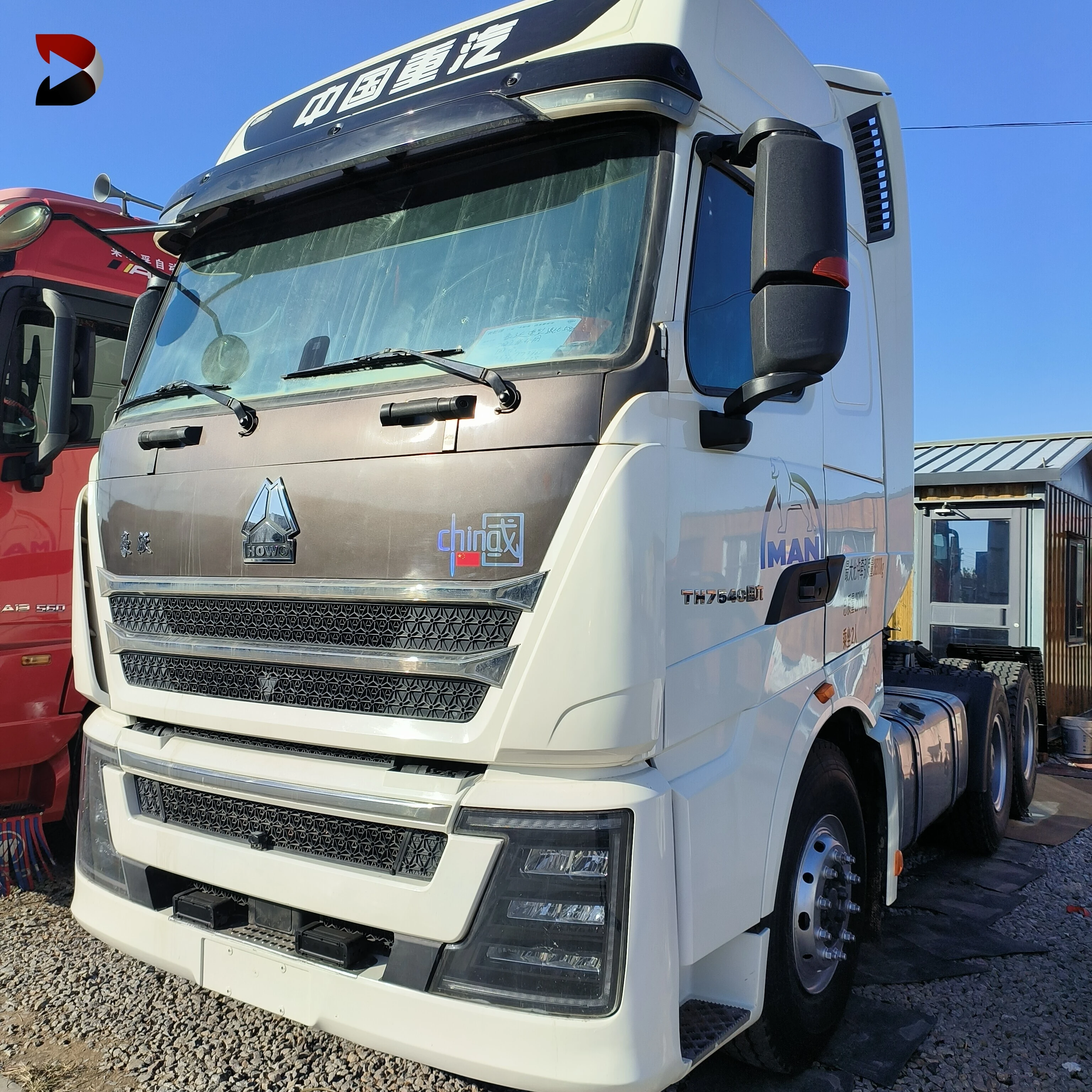Used And New 6*4 10 Wheel Sinotruk Tow Tractor Trucks
