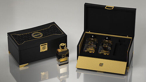 luxury wooden perfume box with EVA insert