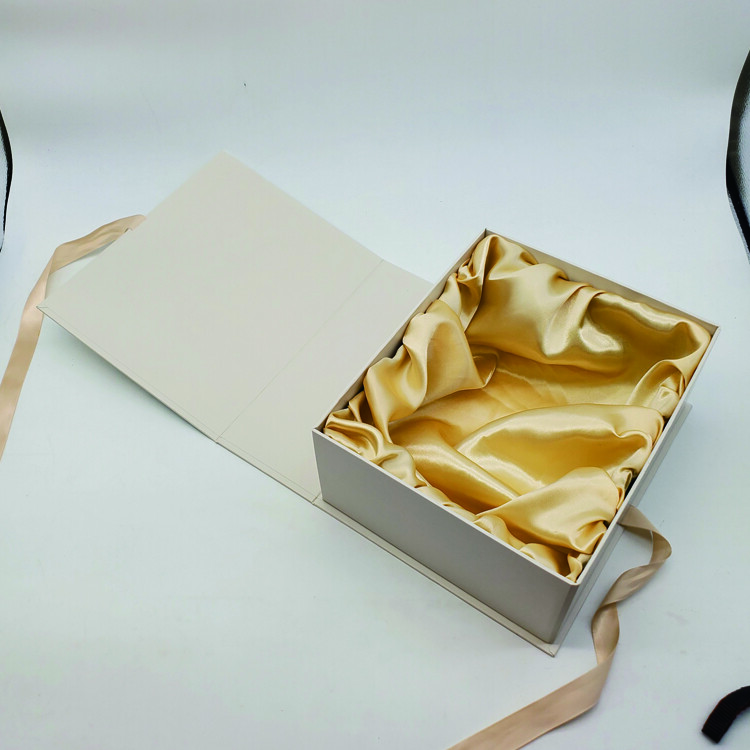  Elegant Mixed Color Magnetic Closure Foldable Skin Care Gift Boxes for Sale