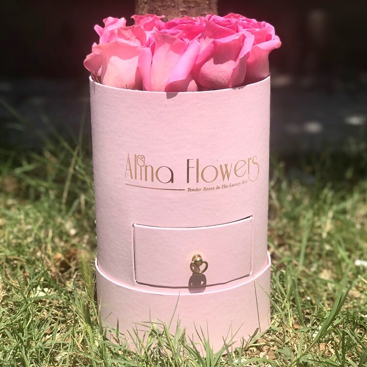  Custom Floral Circle Cardboard Mother's Day Gift Box with Drawer - Elegant Macaron Packaging