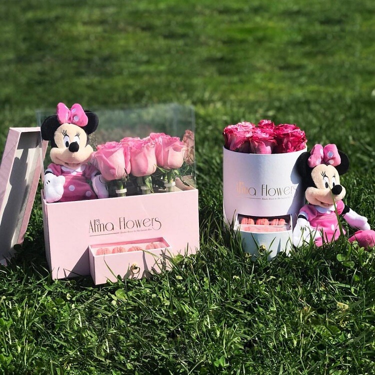  Custom Floral Circle Cardboard Mother's Day Gift Box with Drawer - Elegant Macaron Packaging