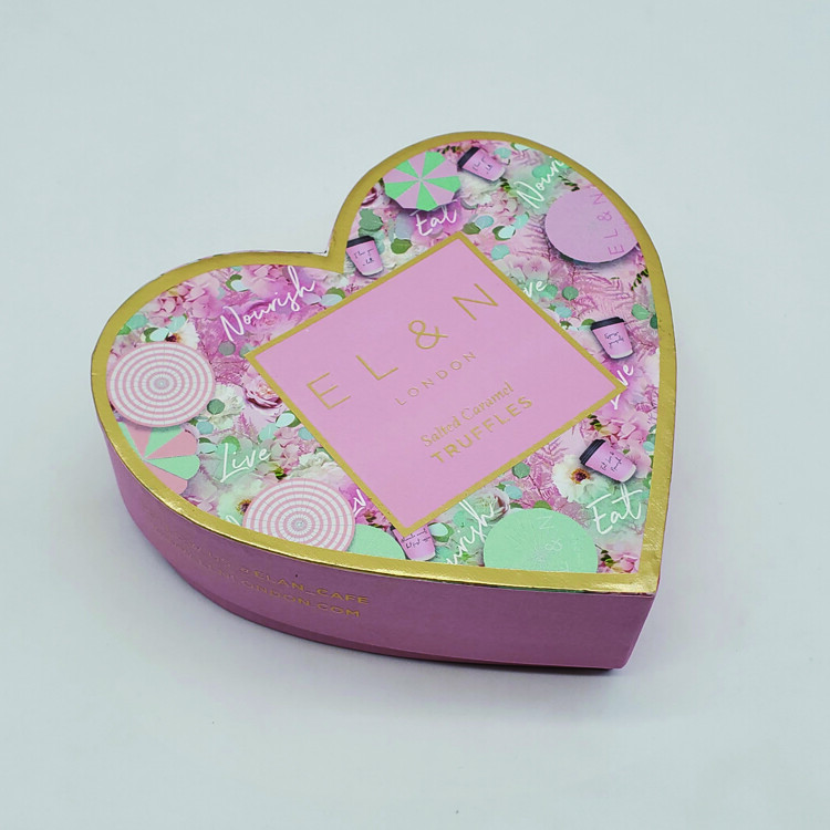 Customized Luxury Heart Shape Chocolate Packaging Boxes - Rigid Kraft Plastic Insert