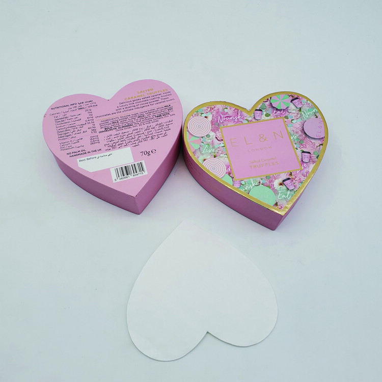 Customized Luxury Heart Shape Chocolate Packaging Boxes - Rigid Kraft Plastic Insert