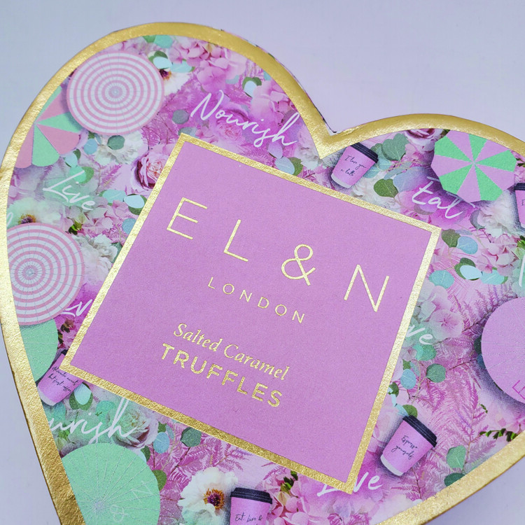 Customized Luxury Heart Shape Chocolate Packaging Boxes - Rigid Kraft Plastic Insert